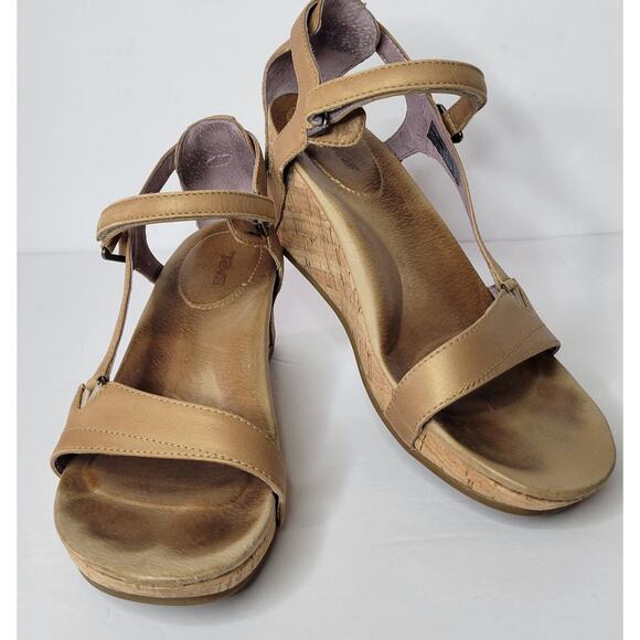 TEVA Capri Wedge Leather Strappy Cork Open Toe Sandals Pearlized Tan sz 7.5 - Picture 1 of 11